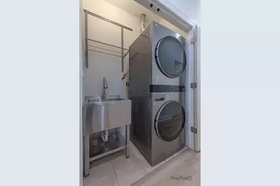 8237 N Newland Avenue, Niles, IL 60714 - Photo 43