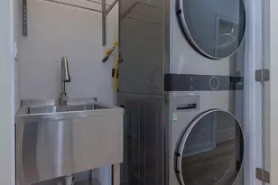 8237 N Newland Ave, Niles, IL 60714 - Photo 43