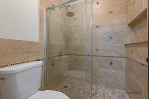 8237 N Newland Ave, Niles, IL 60714 - Photo 25