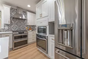 8237 N Newland Ave, Niles, IL 60714 - Photo 11