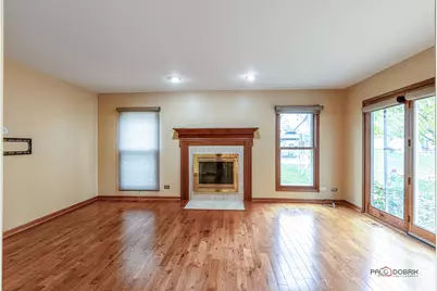 1551 Crowfoot Circle N, Hoffman Estates, IL 60169 - Photo 17