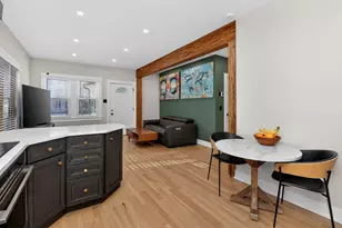 24 S Huffman St, Naperville, IL 60540 - Photo 5