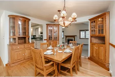 3843 Springdale Avenue, Glenview, IL 60025 - Photo 9