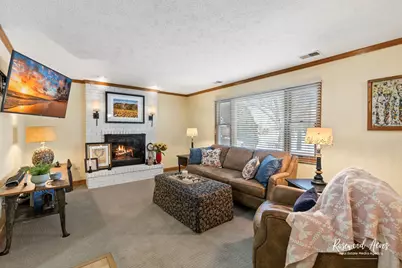 1700 Chestnut Hill Road, Plainfield, IL 60586 - Photo 7