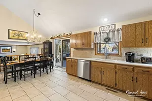 1700 Chestnut Hill Rd, Plainfield, IL 60586 - Photo 5