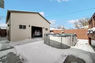 3322 N Pittsburgh Ave, Chicago, IL 60634 - Photo 19