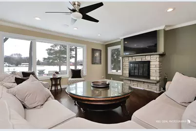 501 S Emerald Drive, McHenry, IL 60051 - Photo 13