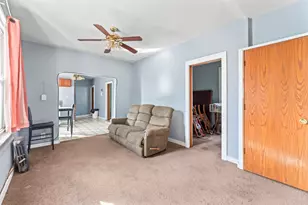 13513 S Baltimore Ave, Chicago, IL 60633 - Photo 11