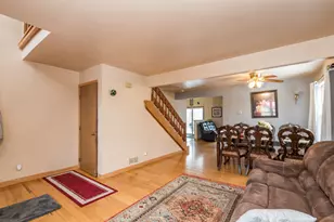 482 N Colony Dr, Round Lake Park, IL 60073 - Photo 5