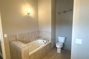 2211 Benjamin Ln, Bloomington, IL 61701 - Photo 21