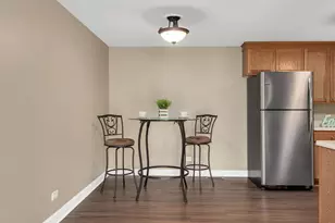 199 Duxbury Ct, Bloomingdale, IL 60108 - Photo 7