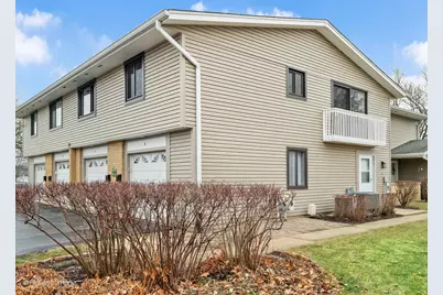 199 Duxbury Court #D, Bloomingdale, IL 60108 - Photo 1