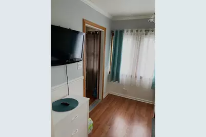 224 Spruce Avenue, Bensenville, IL 60106 - Photo 5