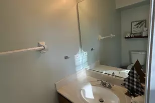 121 Crescent Ln, Schaumburg, IL 60193 - Photo 9