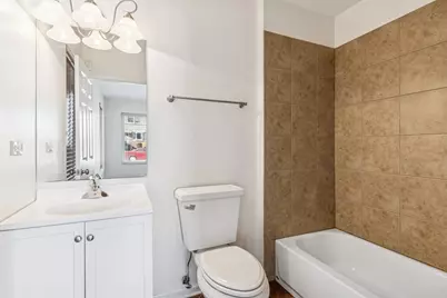 8900 31st Street #8, Brookfield, IL 60513 - Photo 9