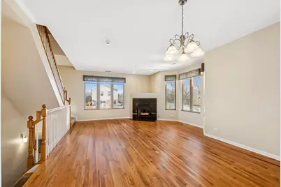 8900 31st Street #8, Brookfield, IL 60513 - Photo 3