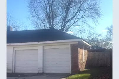 557 W Water Street, Waukegan, IL 60085 - Photo 13