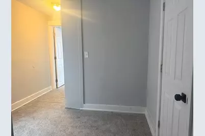 557 W Water Street, Waukegan, IL 60085 - Photo 13