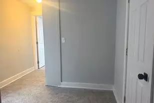 557 W Water St, Waukegan, IL 60085 - Photo 13