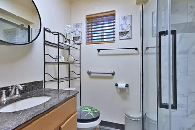 2125 N Kenneth Avenue, Chicago, IL 60639 - Photo 11