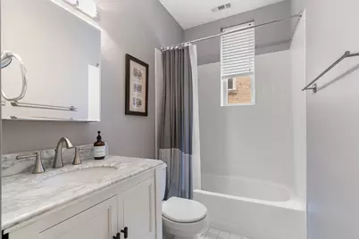 625 W Patterson Avenue #2W, Chicago, IL 60613 - Photo 21