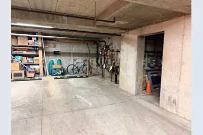 625 W Patterson Avenue #2W, Chicago, IL 60613 - Photo 25