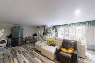 23 Greenridge Dr, Decatur, IL 62526 - Photo 5