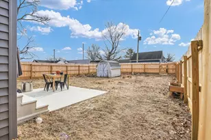 313 E Overton St, Tuscola, IL 61953 - Photo 25