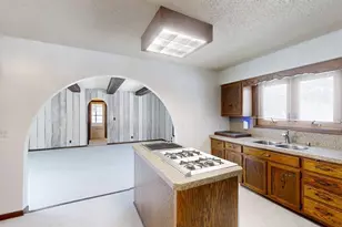 1756 W Ravina Park Rd, Decatur, IL 62526 - Photo 13