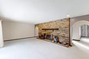 1756 W Ravina Park Rd, Decatur, IL 62526 - Photo 7