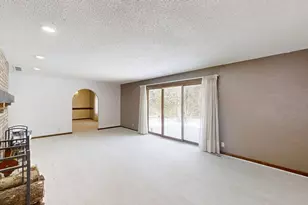 1756 W Ravina Park Rd, Decatur, IL 62526 - Photo 5