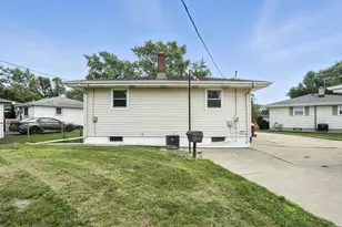 3312 E 170th St, Lansing, IL 60438 - Photo 33