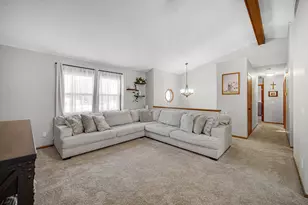 7515 Hickory Trail, Wonder Lake, IL 60097 - Photo 5