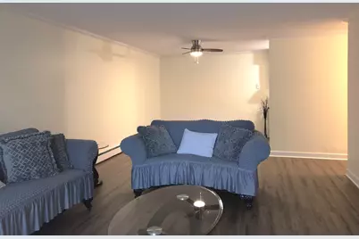 1188 Royal Glen Drive #101W, Glen Ellyn, IL 60137 - Photo 3