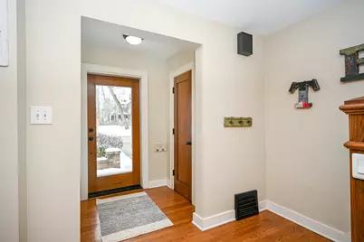 563 Taylor Avenue, Glen Ellyn, IL 60137 - Photo 5