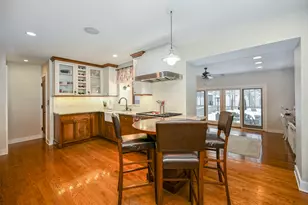 563 Taylor Ave, Glen Ellyn, IL 60137 - Photo 11