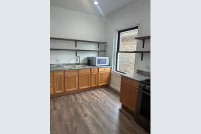 8634 S Carpenter Street, Chicago, IL 60620 - Photo 9