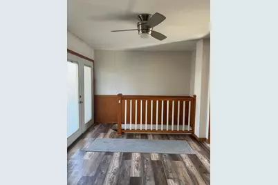 1124 E 1st Avenue, Monmouth, IL 61462 - Photo 7