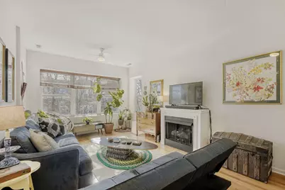 3108 W Belle Plaine Avenue #3, Chicago, IL 60618 - Photo 5