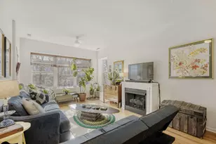 3108 W Belle Plaine Ave, Chicago, IL 60618 - Photo 5