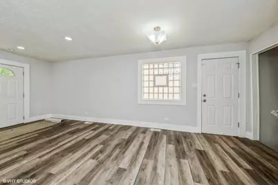 6545 S Hamilton Avenue, Chicago, IL 60636 - Photo 3