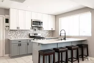 4826 N Prospect Ave, Norridge, IL 60706 - Photo 3