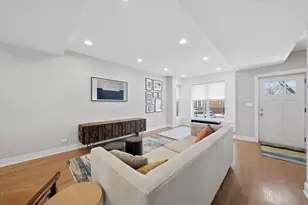 1627 N Lawndale Ave, Chicago, IL 60647 - Photo 3