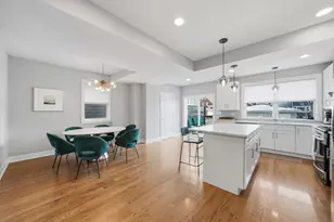 1627 N Lawndale Ave, Chicago, IL 60647 - Photo 11