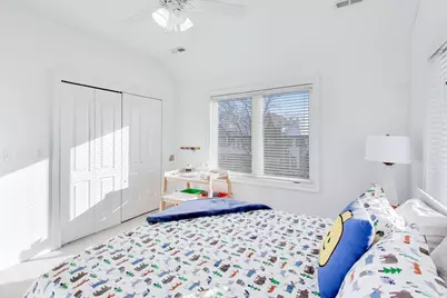 229 N Myrtle Avenue, Elmhurst, IL 60126 - Photo 29