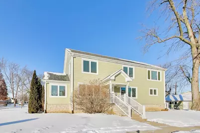 229 N Myrtle Avenue, Elmhurst, IL 60126 - Photo 3