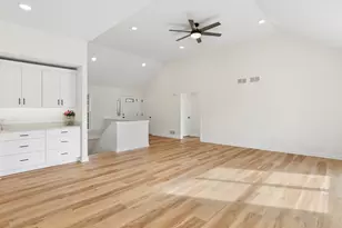 1142 Kate Dr, Yorkville, IL 60560 - Photo 7