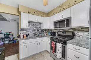 680 Marilyn Ave, Glendale Heights, IL 60139 - Photo 11