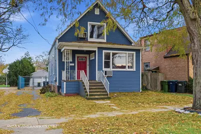 9611 S Homan Avenue, Evergreen Park, IL 60805 - Photo 1