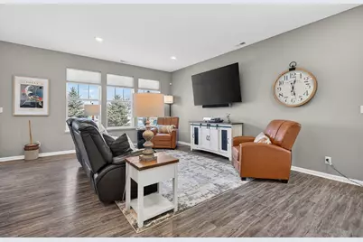 1008 Moraine Drive, South Elgin, IL 60177 - Photo 15